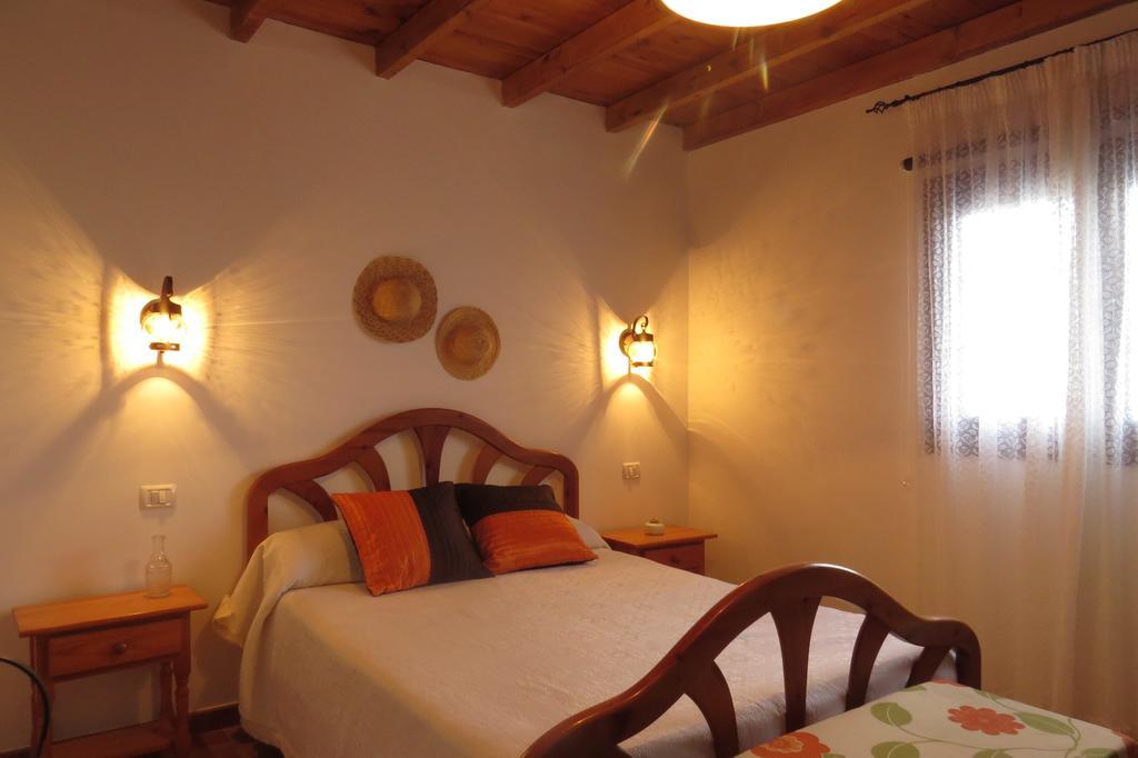 Casa La Lomada Guest House Телде Екстериор снимка