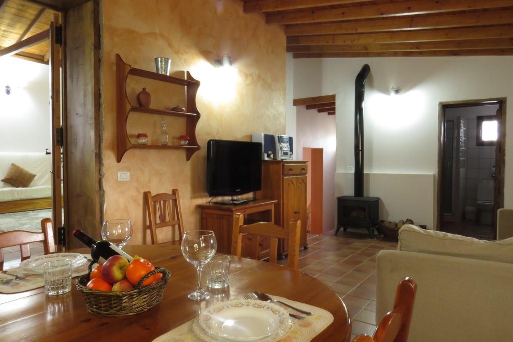 Casa La Lomada Guest House Телде Екстериор снимка